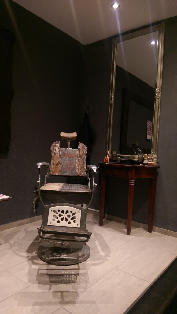 Jack the ripper Tattoo & barber