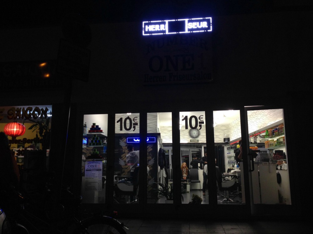 No. One Herren Frisör