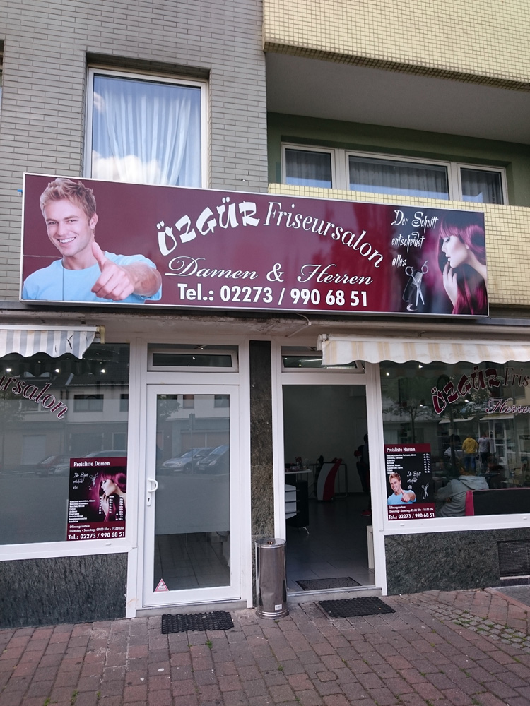 High Class Damen & Herren Friseursalon Cesar Özgür Friseursalon Damen und Herren - Barbershop finder