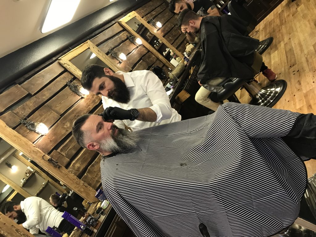 Stadtbarbier in Lingen vereint Tradition und Moderne